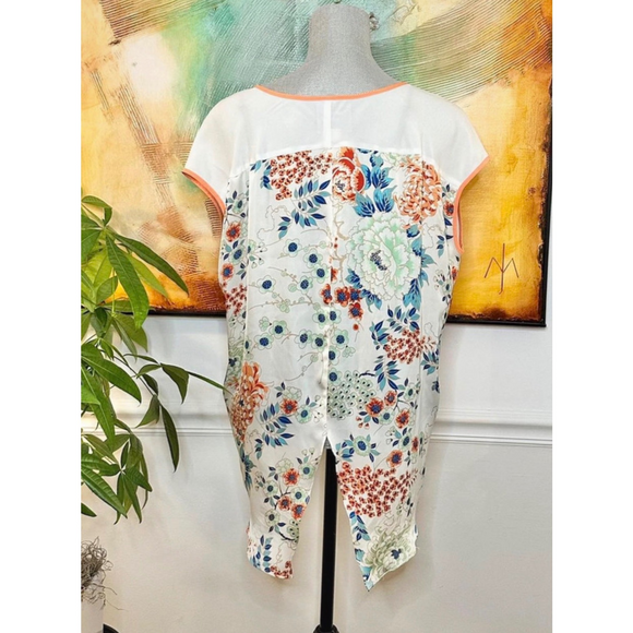 Romeo & Juliet Couture Sheer floral medium blouse chrysanthemum print top - Picture 2 of 8